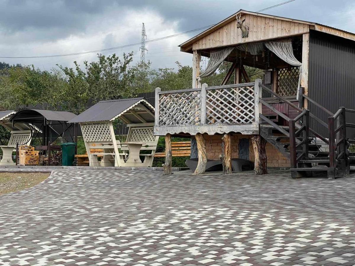 Садиба Кичера Gold Mizhhirya  Exterior photo